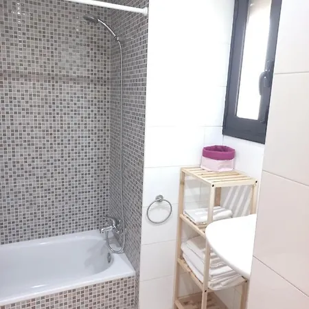 Ca Leudald 2 Ideal Parejas Con Terraza * Besalu